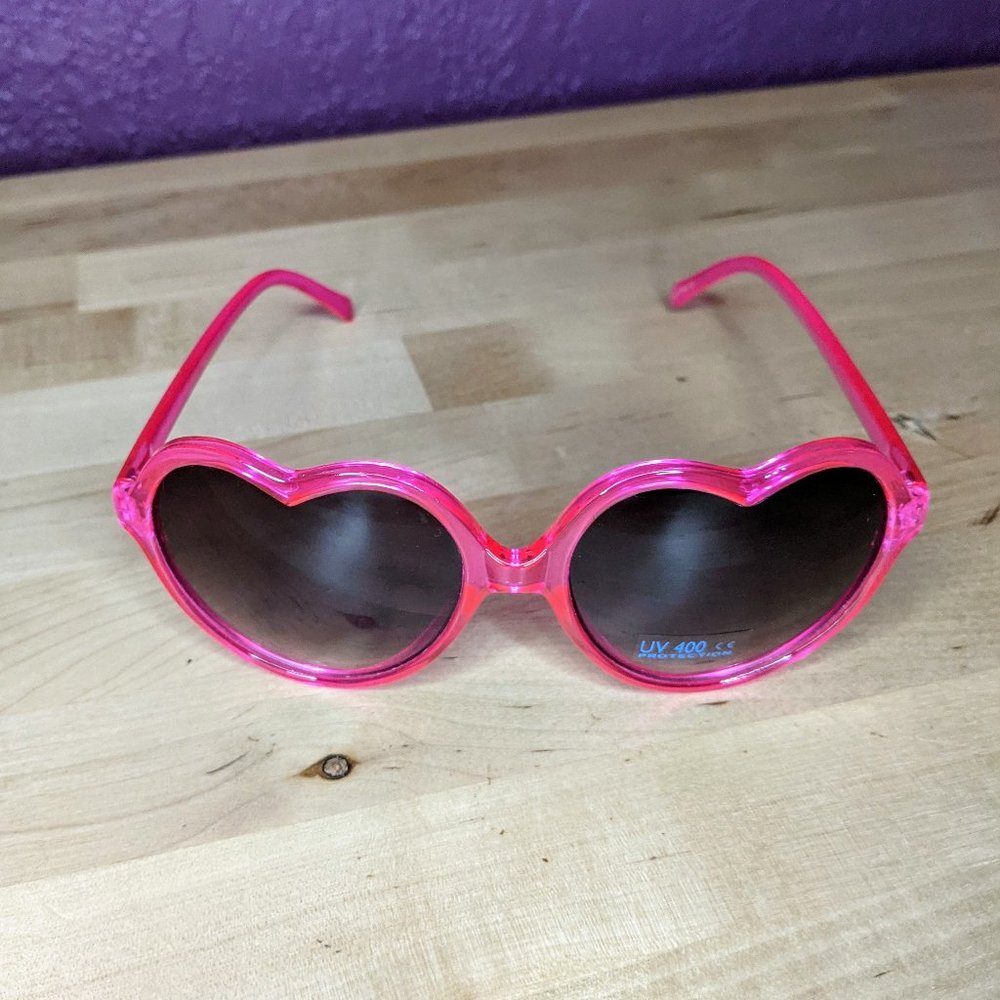 🍉NWT ZeroUV Candy Color Pink Heart Sunglasses